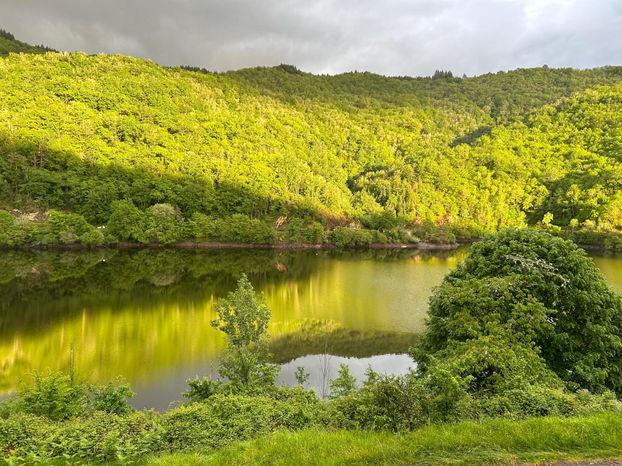 Le Chambon, Chambres D'Hotes Saint-Merd-de-Lapleau Esterno foto